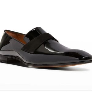 Gucci patent leather tuxedo shoes
